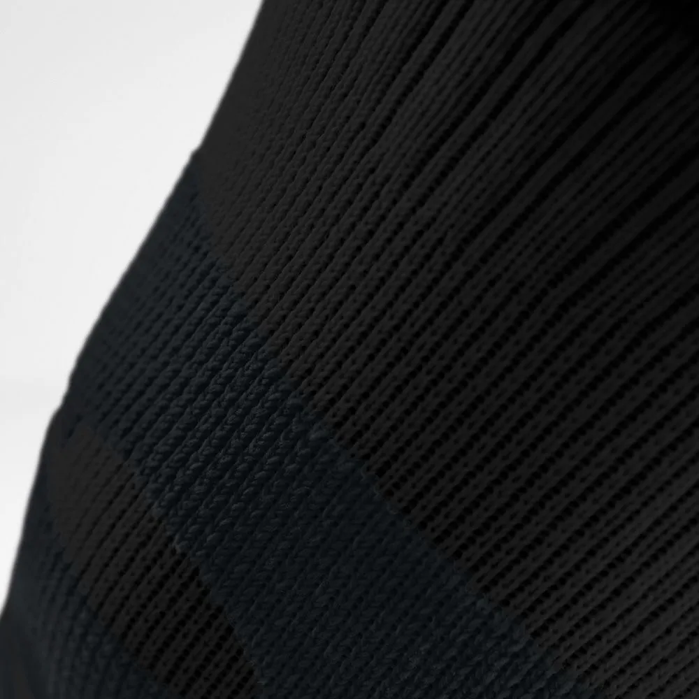 outdoor-compression-knee-support-m-f-black-detail-III_1500x1500.webp