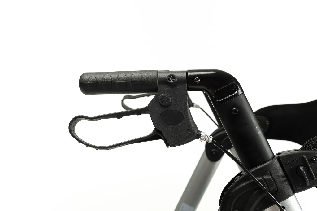 Goliat - Silver - Detail handle.webp