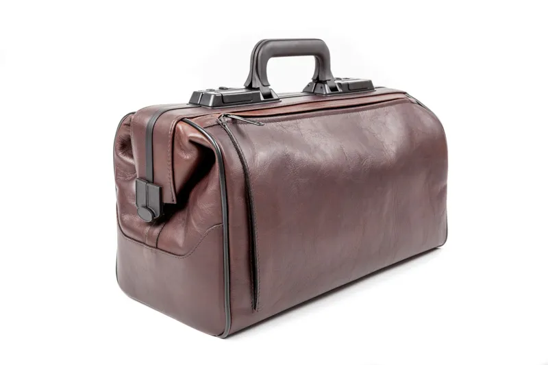 9141_dark brown_large_1 outside pocket_1.webp