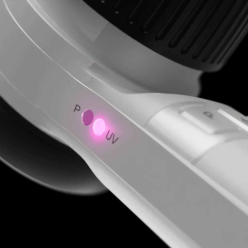 HEINE-DELTA30-UV-Dermatoscope-close-up-2.webp