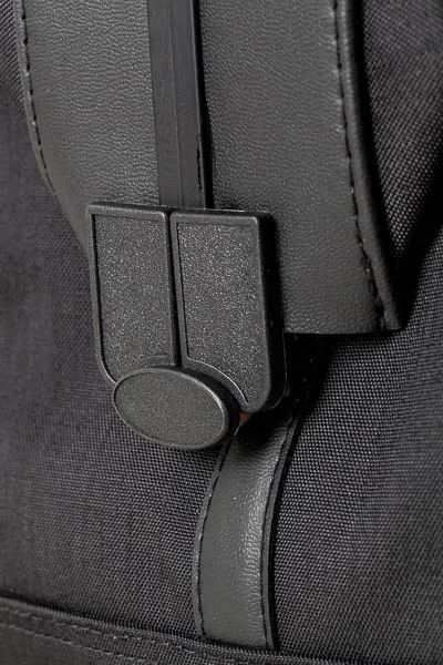 9161_detail_hinge.webp