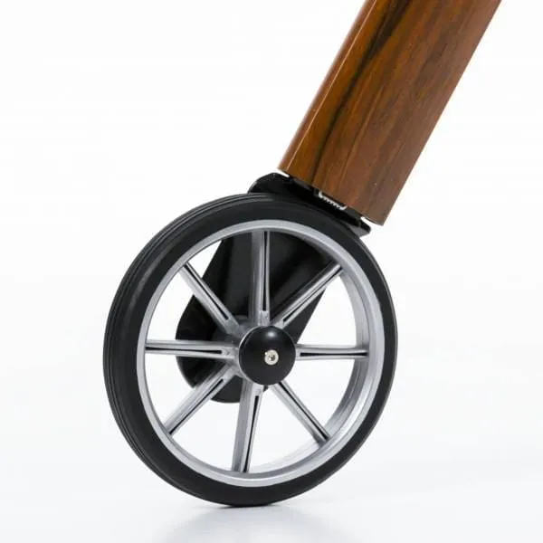 Lets-Go-Indoor-Teak-wielen.webp
