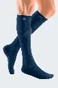 man-with-blue-compression-stockings-m-1010.webp